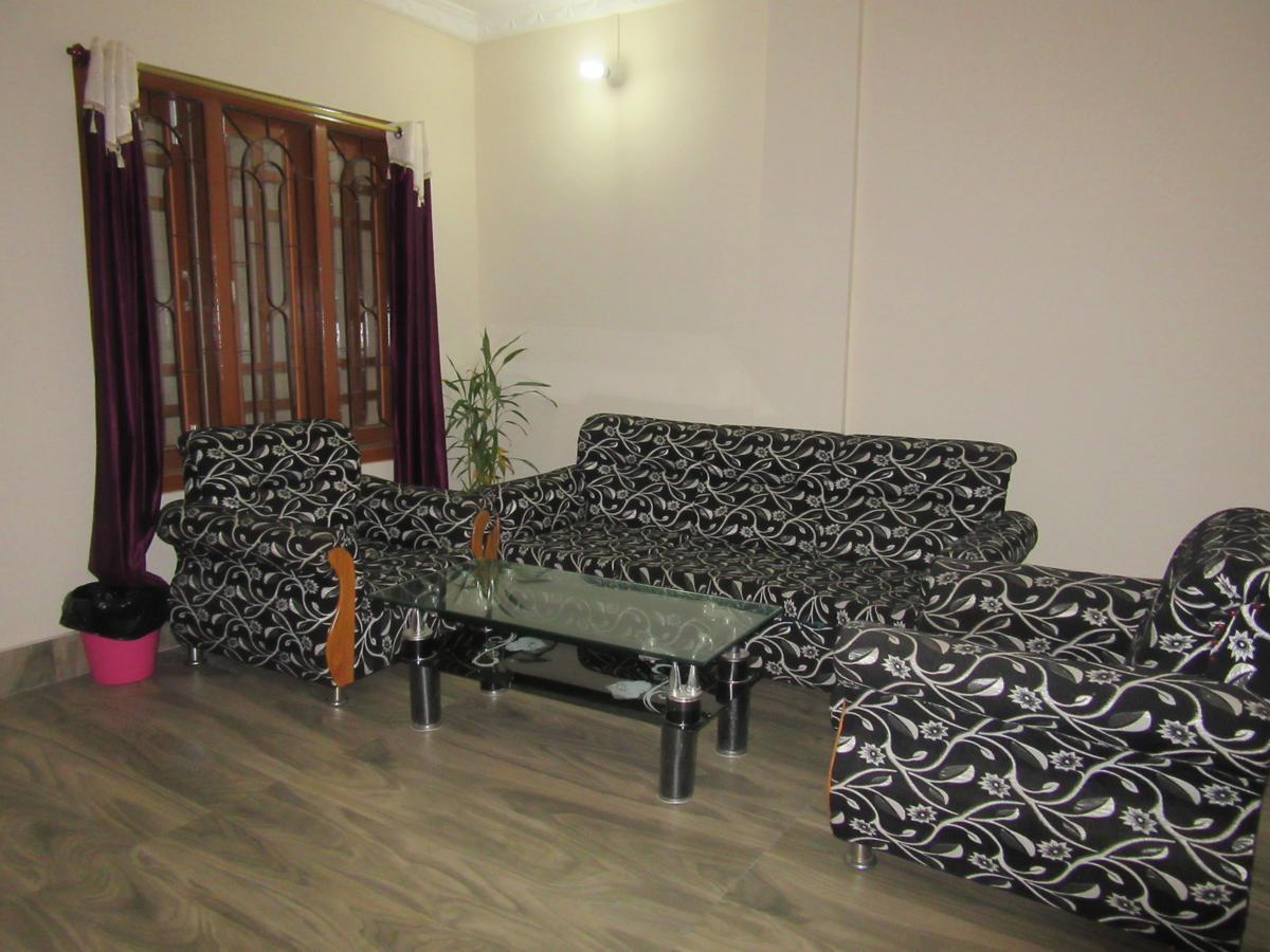 Hotel Druk Bhalukpung ภายนอก รูปภาพ